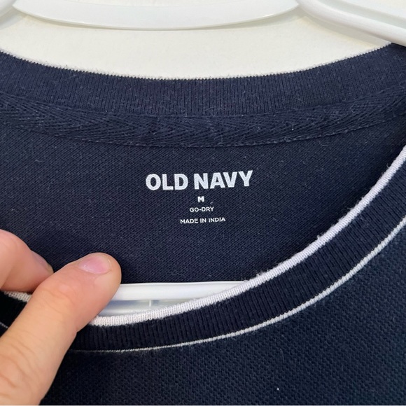 (M) Old Navy T-Shirt Go-Dry Navy White Lined - Picture 3 of 4